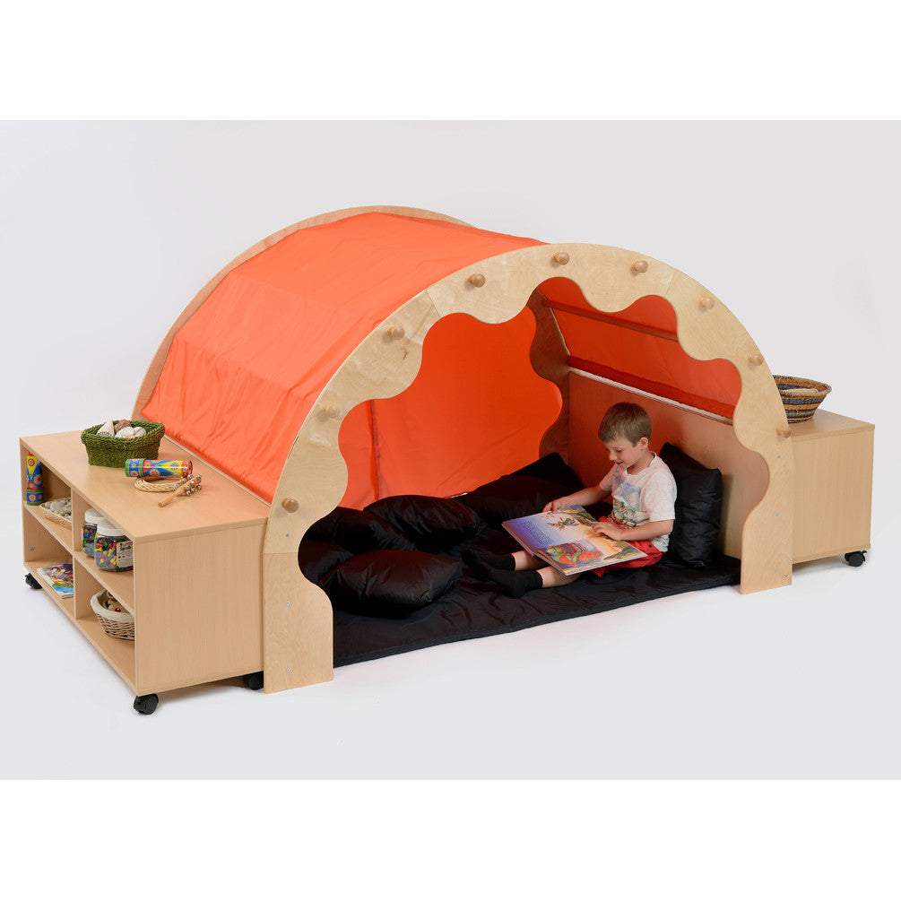 Pod, Den